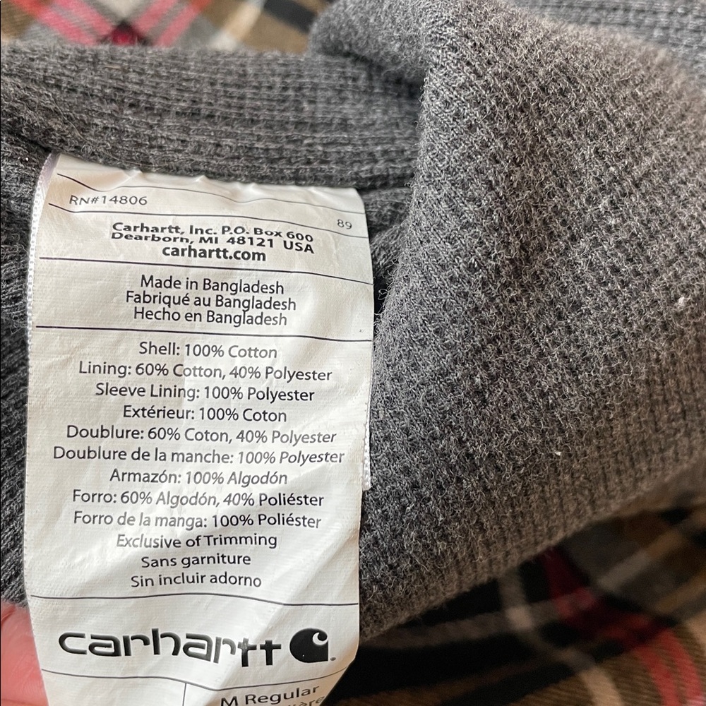 Carhartt thermal lined plaid jacket - Picture 6 of 6